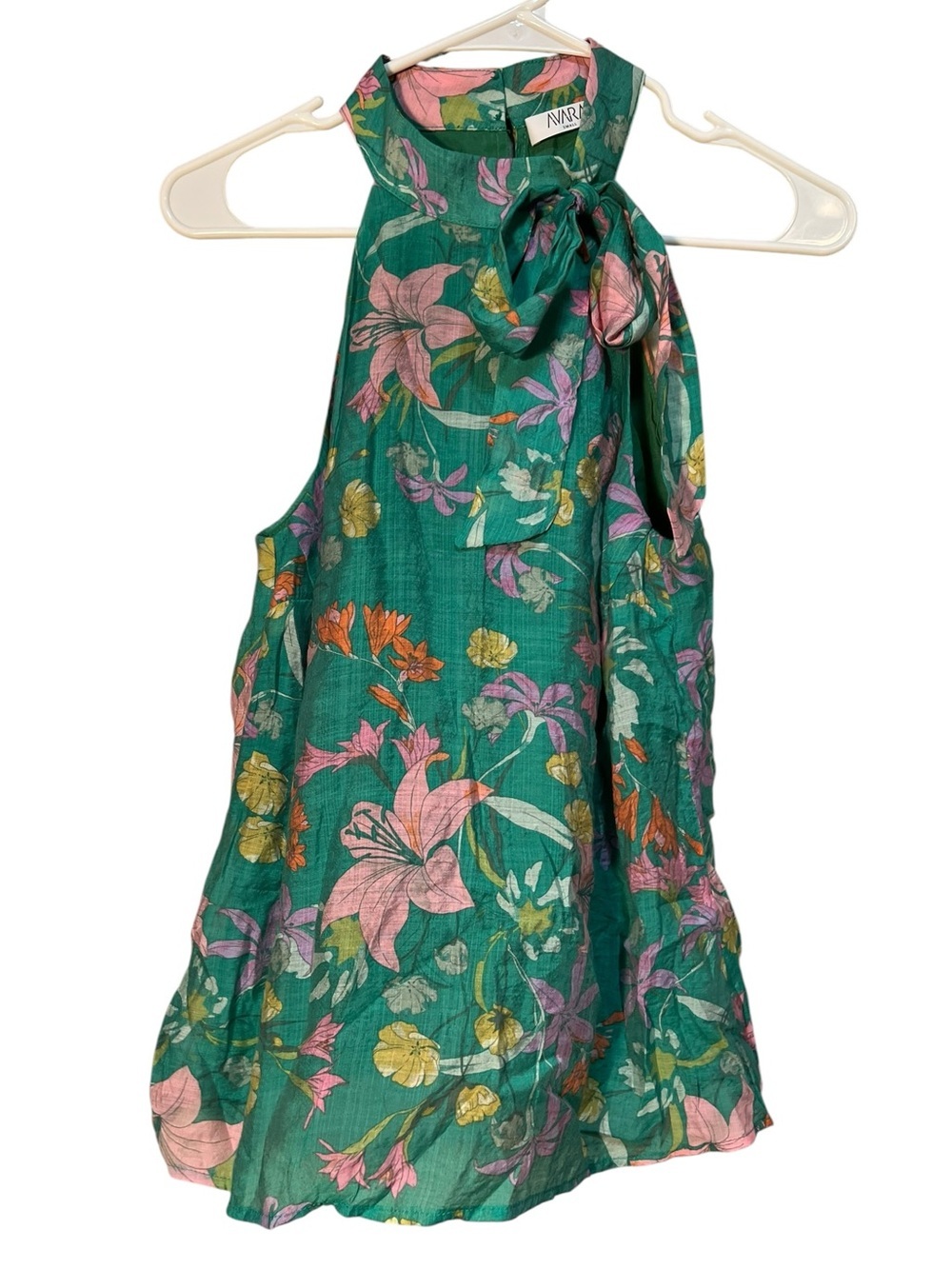 Avara Women's Size Small Sleeveless High Neck Blouse Green Floral Tie Neck Flowy